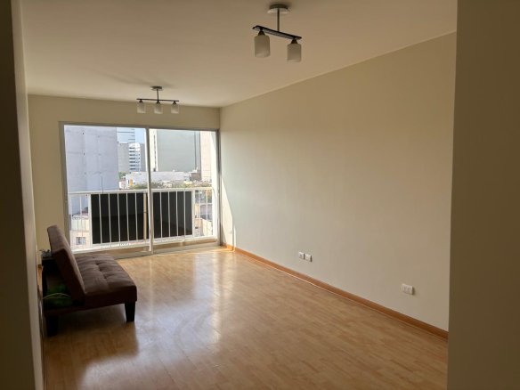 Venta de Departamento en Miraflores (Límite con Surquillo)