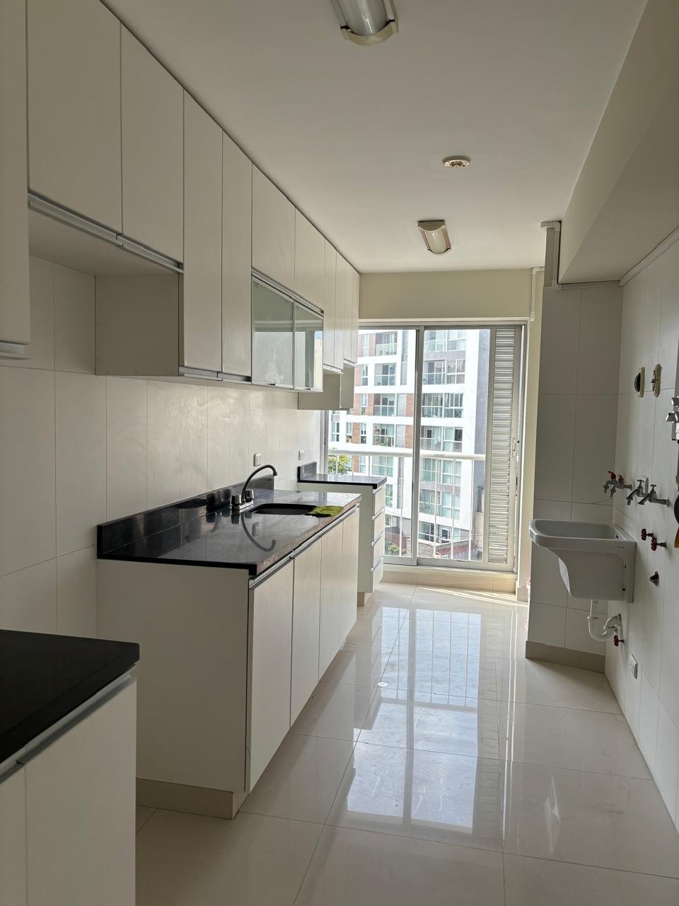 WhatsApp Image 2024-11-22 at 11.57.12 AM (2) Venta de Departamento en Miraflores (Límite con Surquillo)