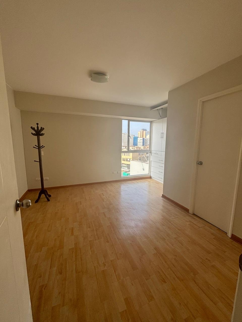 WhatsApp Image 2024-11-22 at 11.57.13 AM Venta de Departamento en Miraflores (Límite con Surquillo)