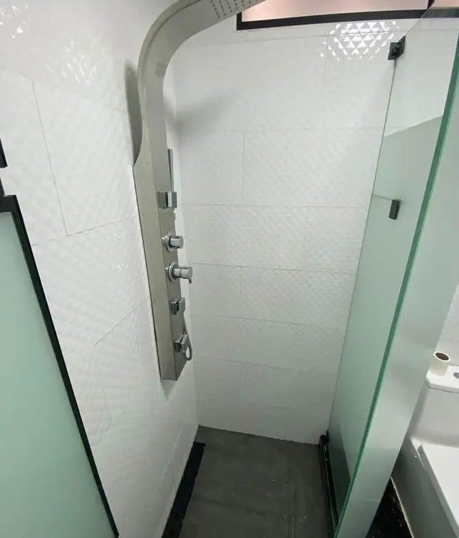 671