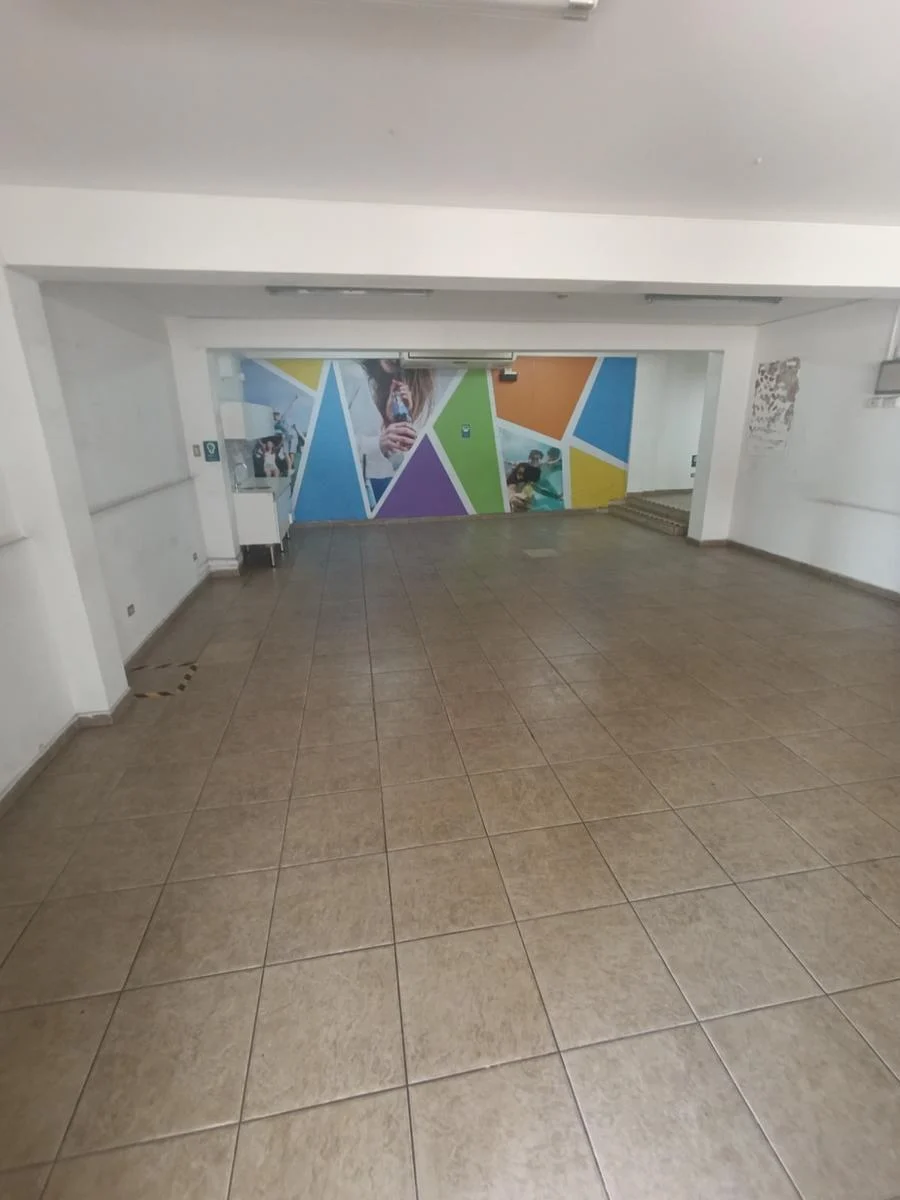 Venta local comercial en Ate