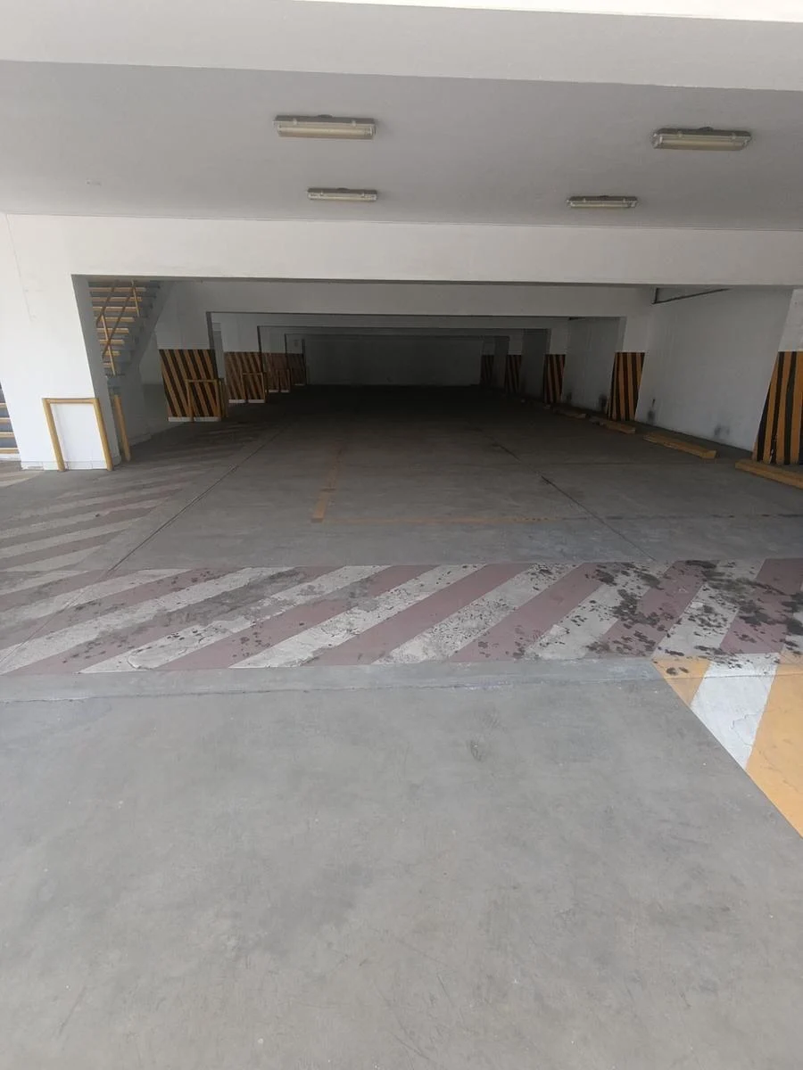 Venta local comercial en Ate