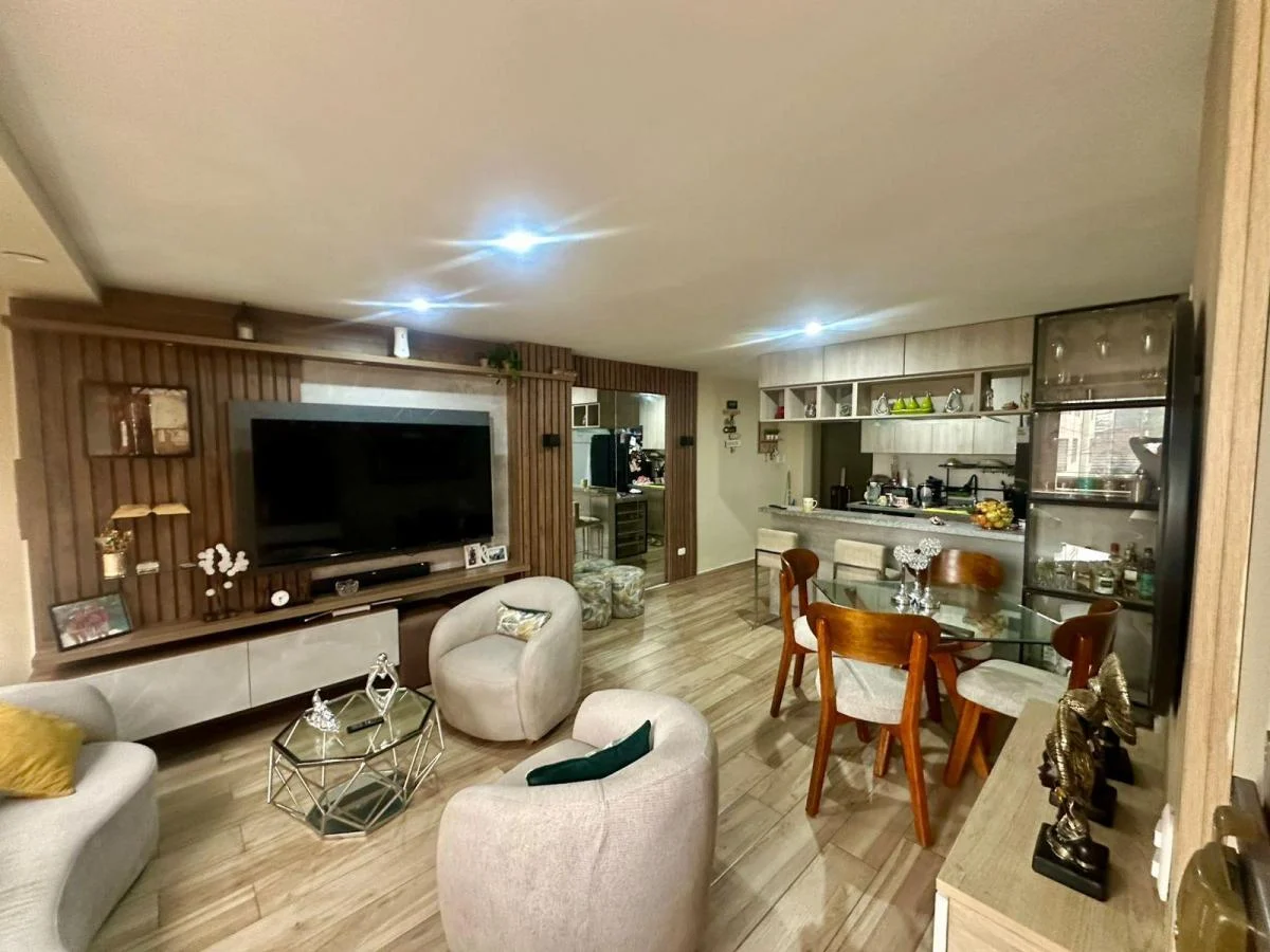 1587833300 Venta Dpto. La Calera Surquillo