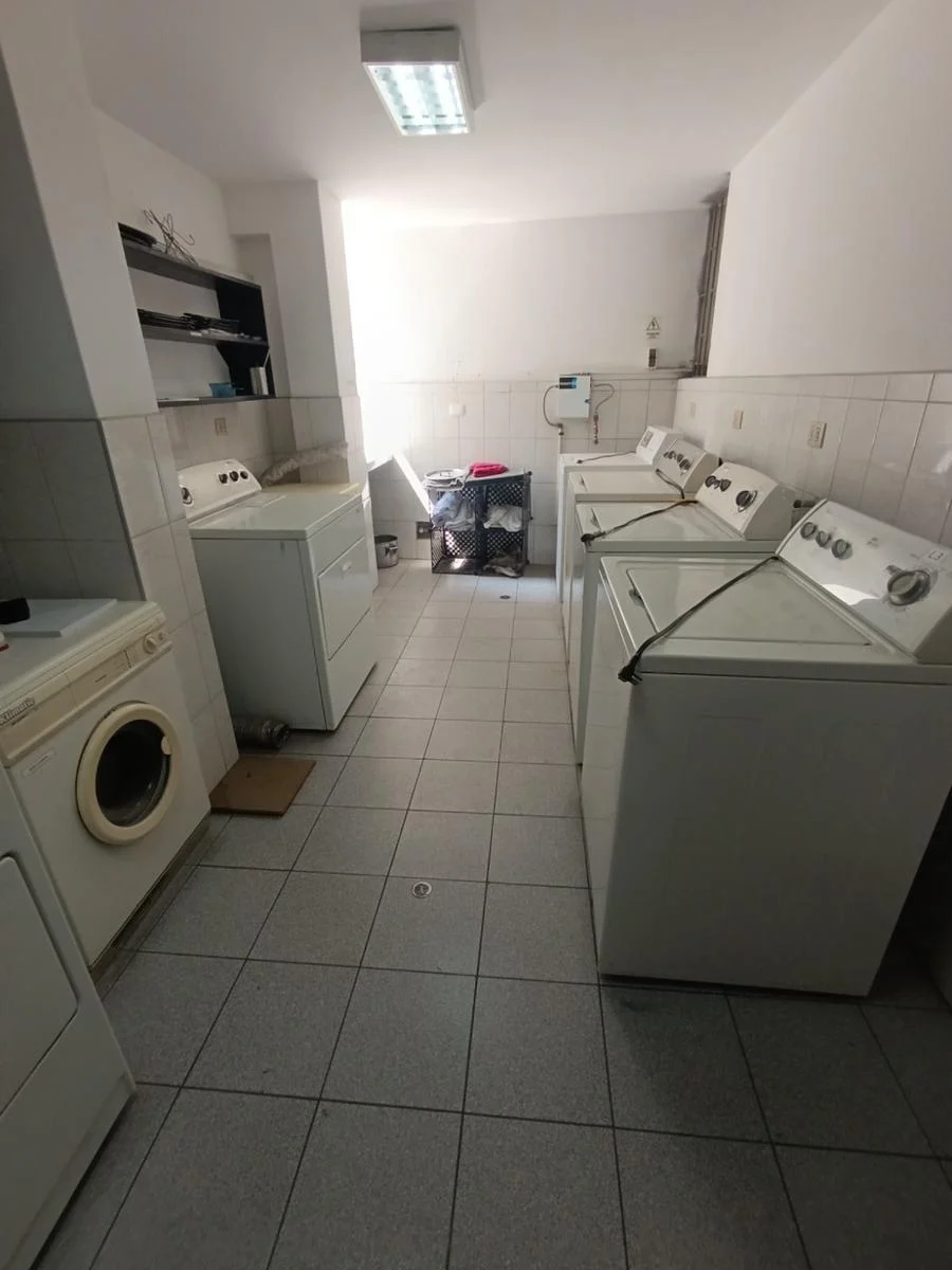 Alquiler local comercial en Santa Catalina