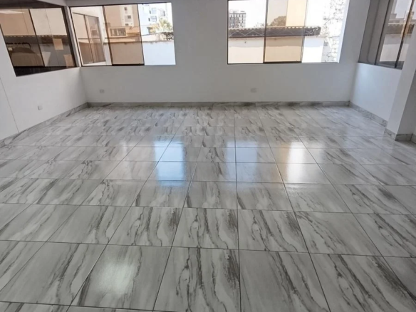 Alquiler local comercial en Santa Catalina