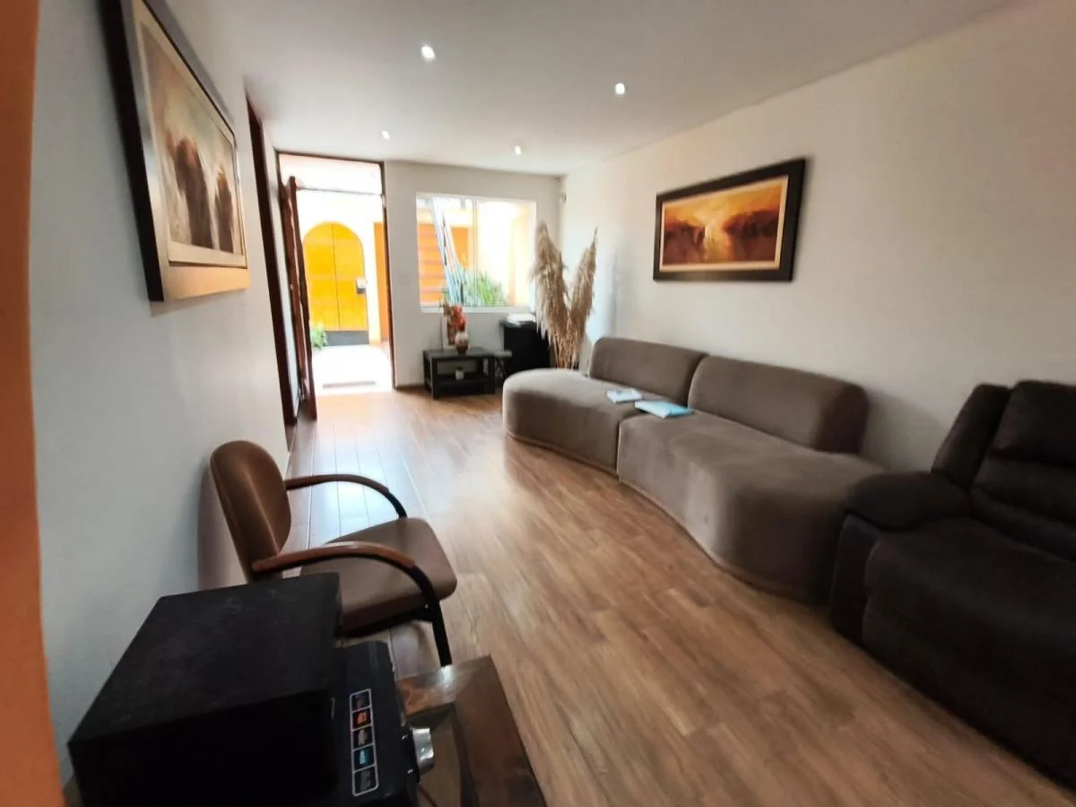 1629259546 Venta Casa Surco