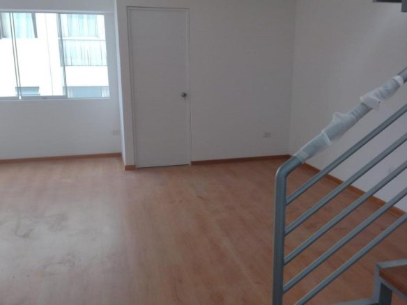 Vendo Tríplex de Estreno – $180,000 dólares – No paga alcabala – Pueblo Libre