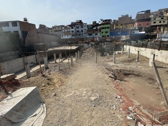 Oportunidad Única Terreno Comercial Estratégico en Chorrillos
