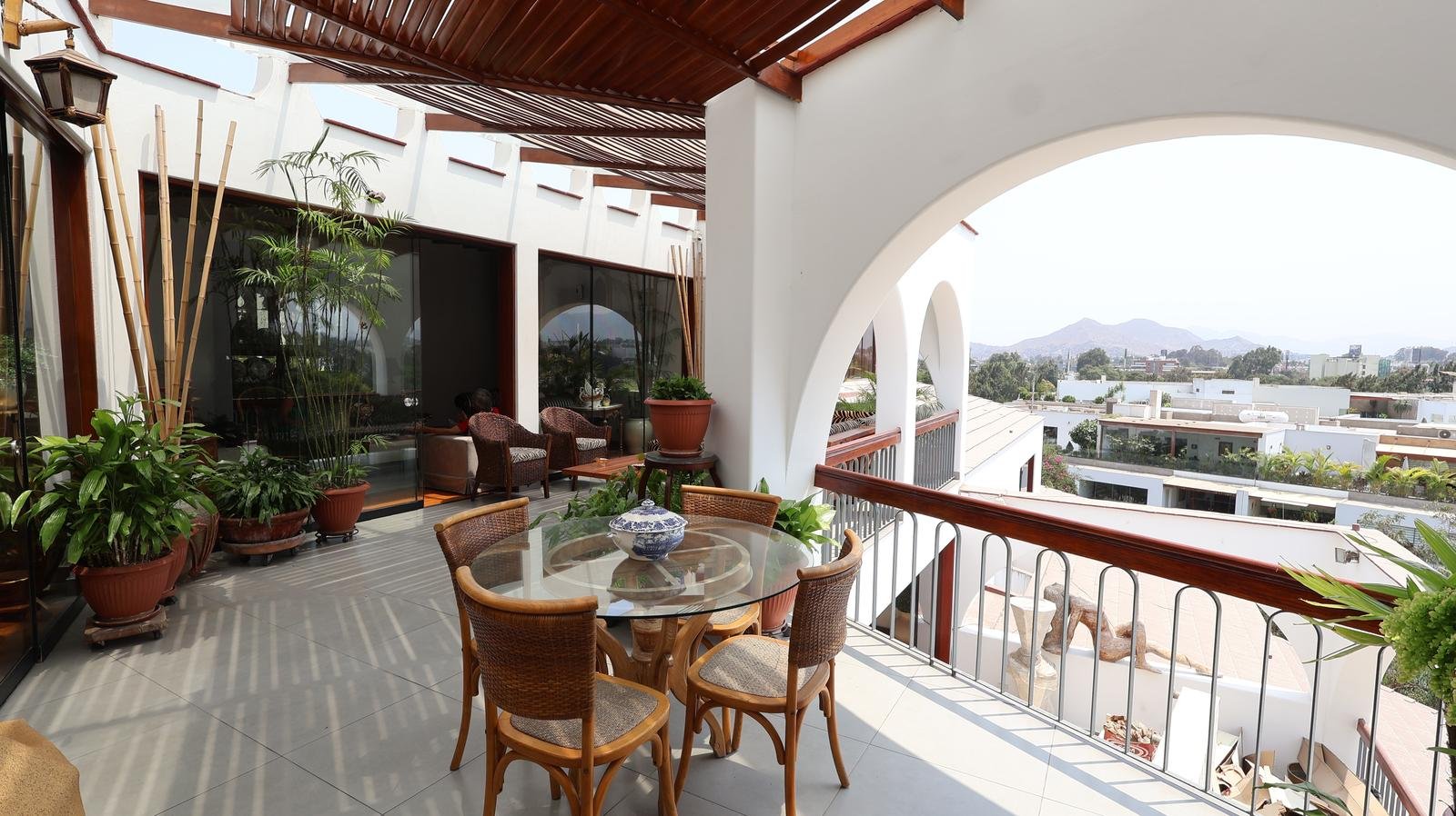 VENTA DE PENTHOUSE CON TRIPLE ACCESO