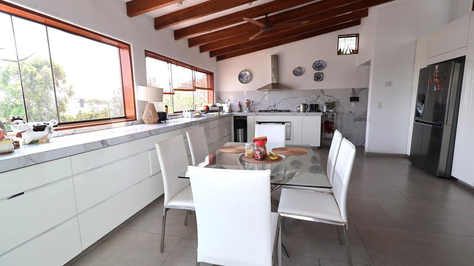 VENTA DE PENTHOUSE CON TRIPLE ACCESO