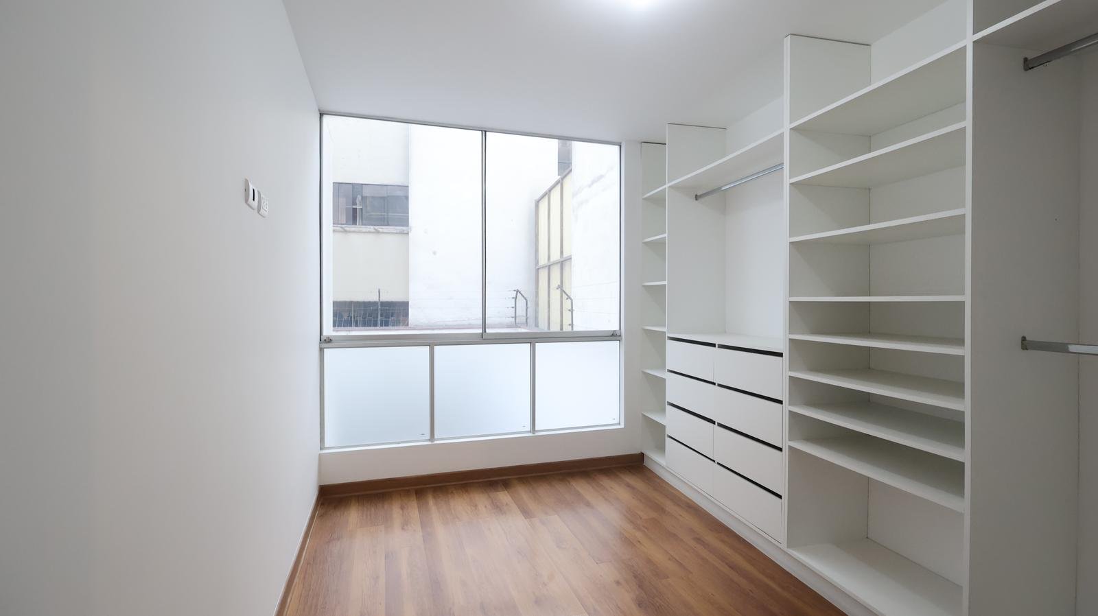 VENTA DE DEPARTAMENTO RESIDENCIAL MARISCAL CASTILLA