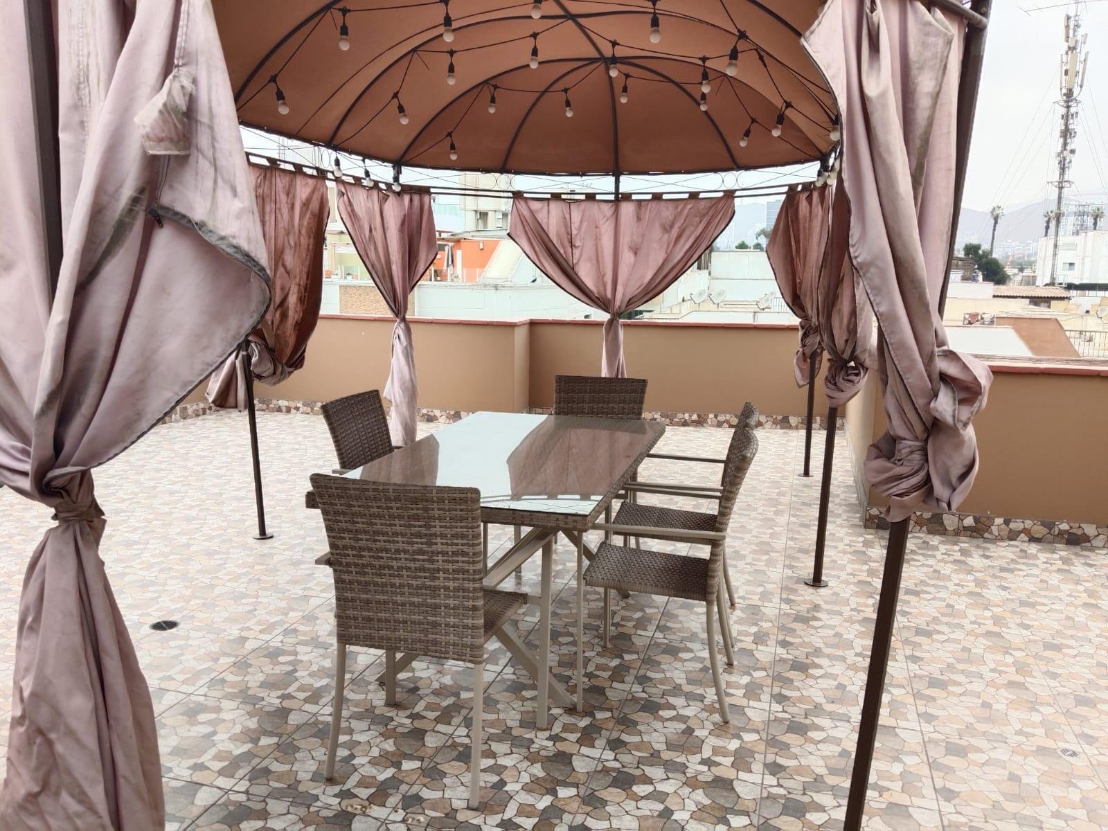 VENTA DUPLEX CON COCHERA SAN BORJA