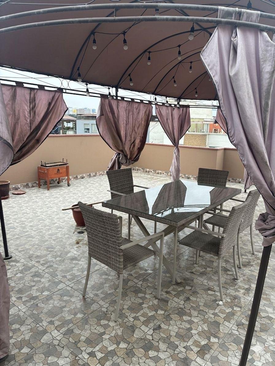 VENTA DUPLEX CON COCHERA SAN BORJA