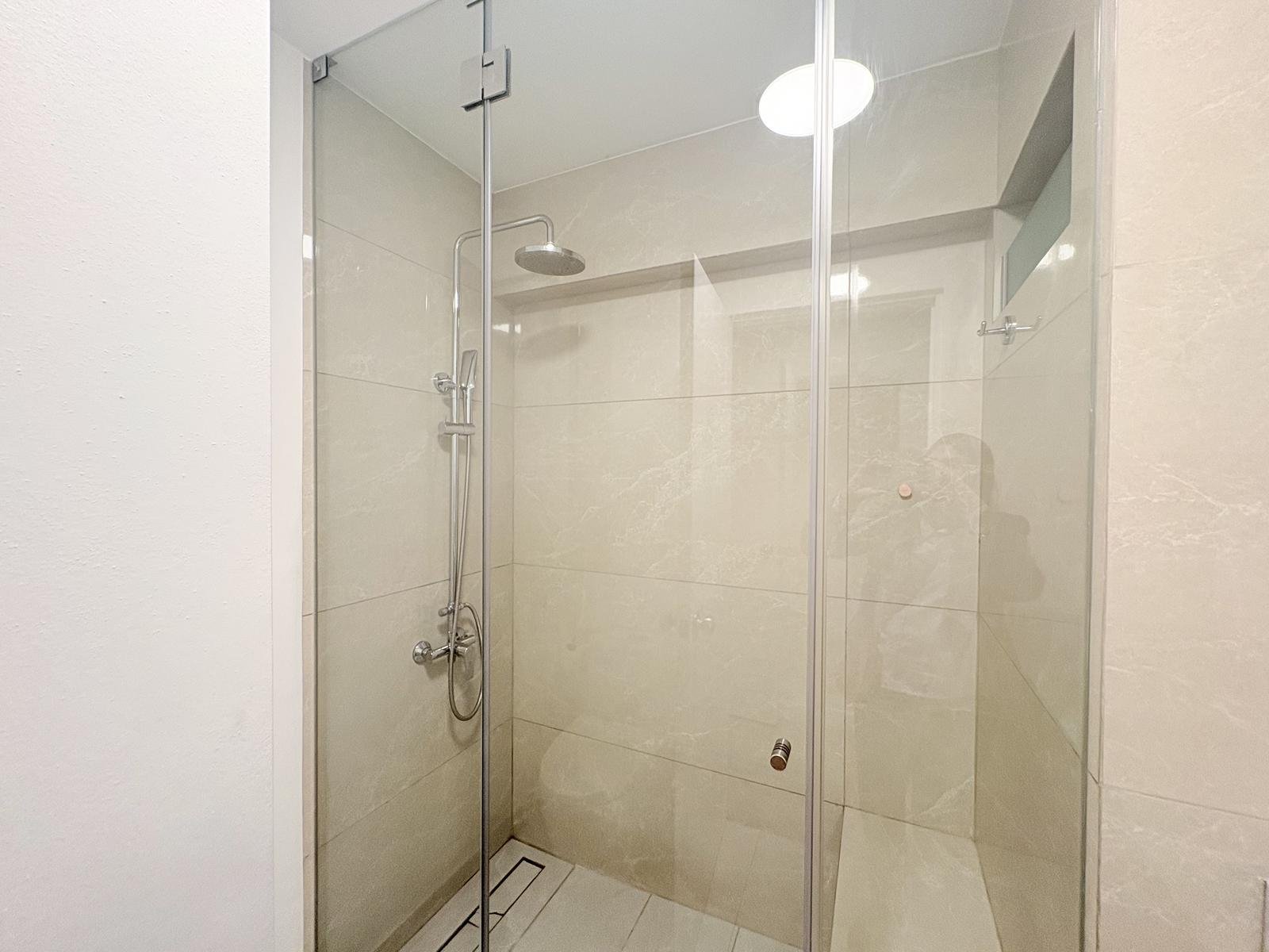 Vendo departamento en San Isidro con dos cocheras.