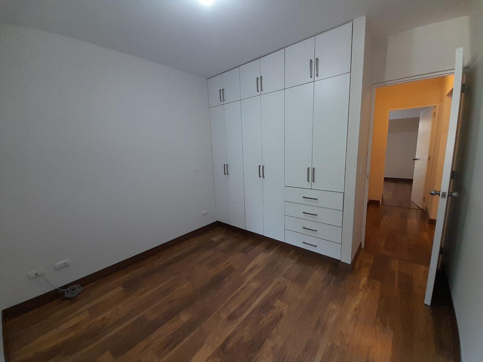 Alquiler departamento primer piso san borja