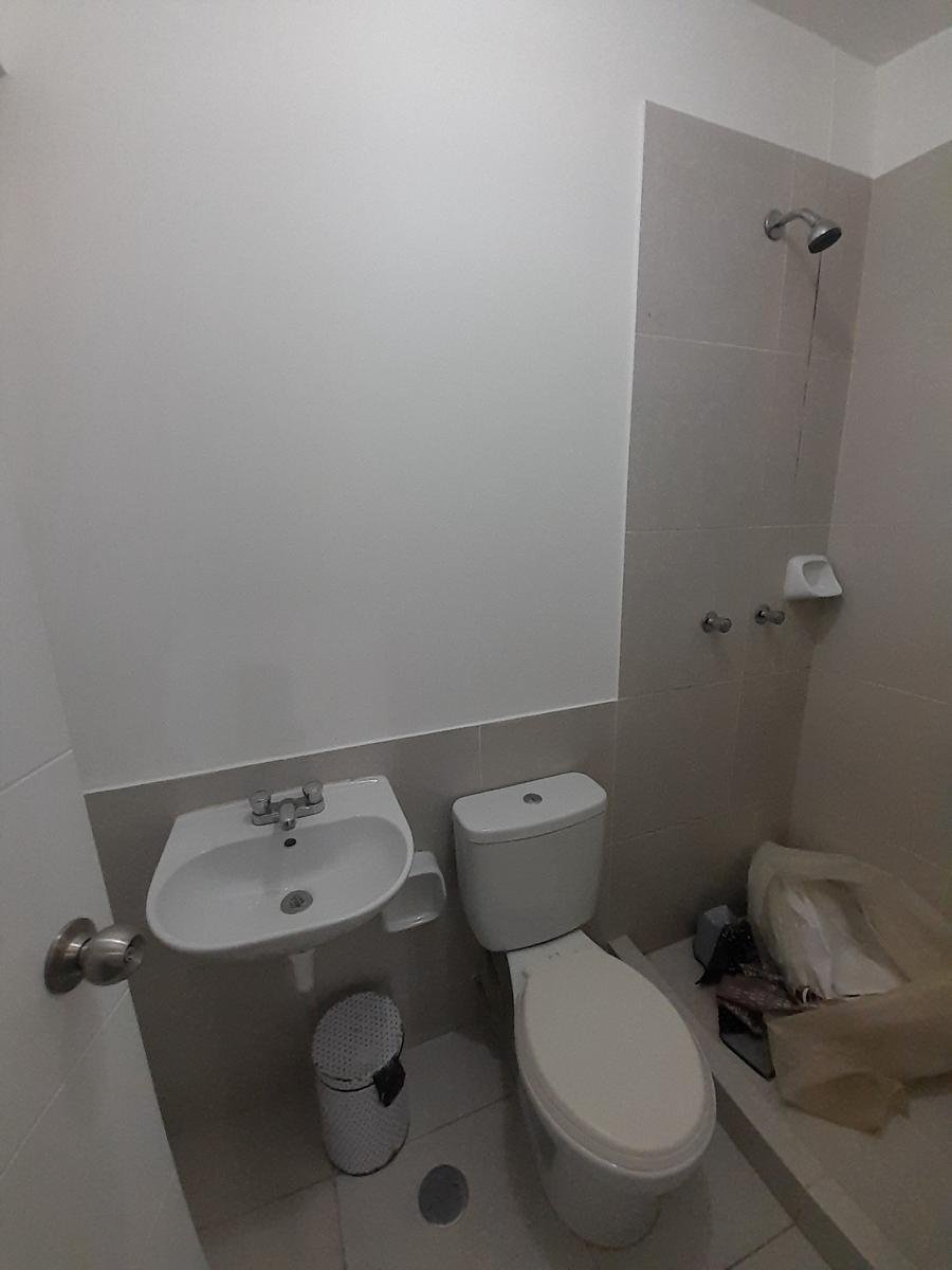 Alquiler departamento primer piso san borja