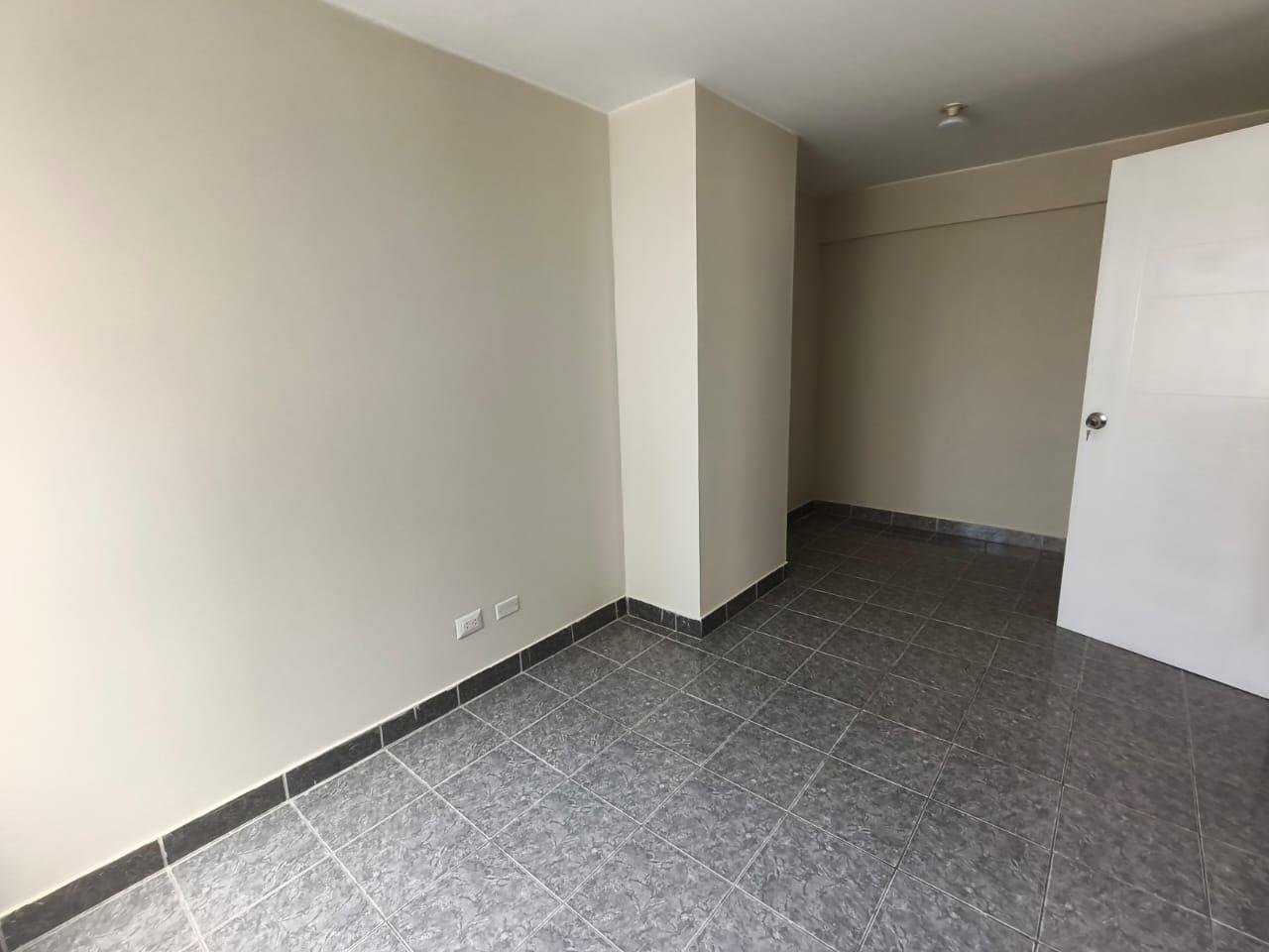 VENTA DUPLEX URB.MIRAMAR SAN MIGUEL